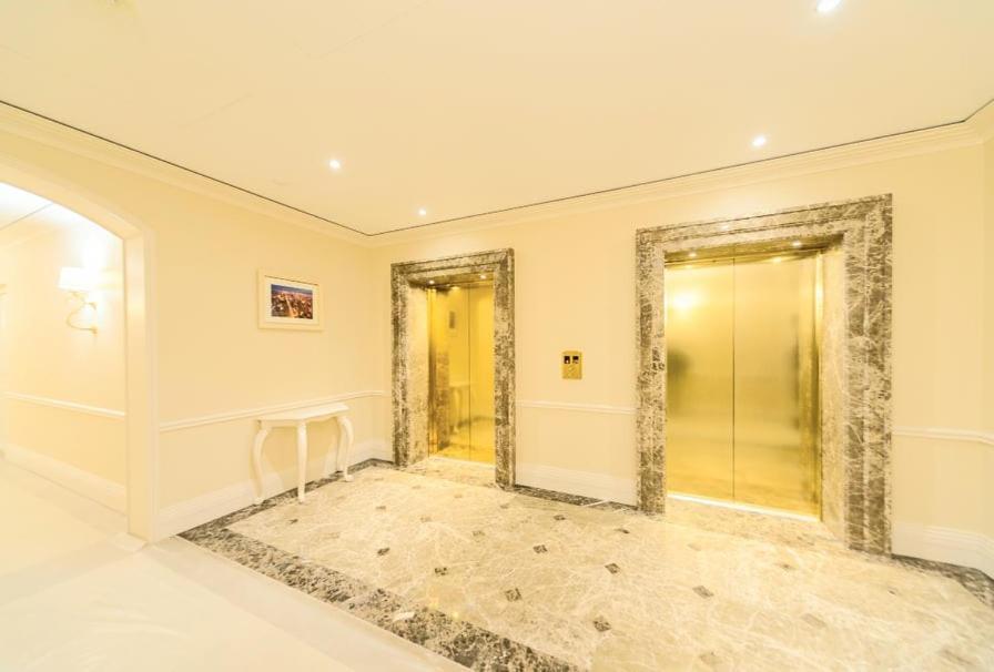 Роскошная 3К Квартира 120М2 На Набережной В Жк Obolon Residentsic キエフ エクステリア 写真